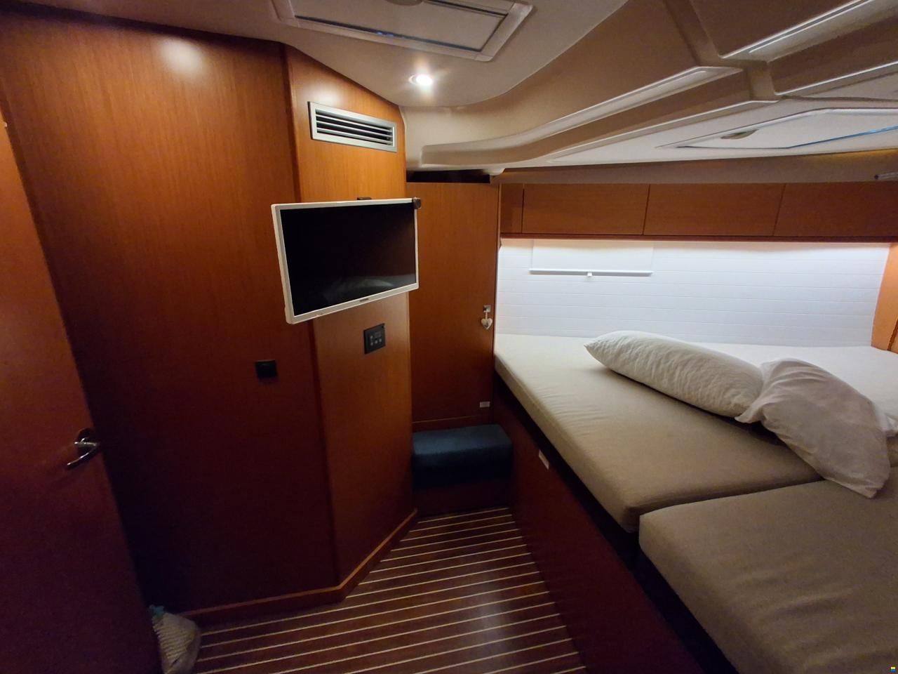 Bavaria 51 cruiser
