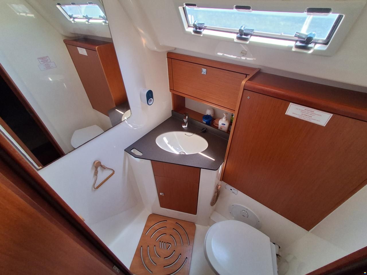 Bavaria 51 cruiser