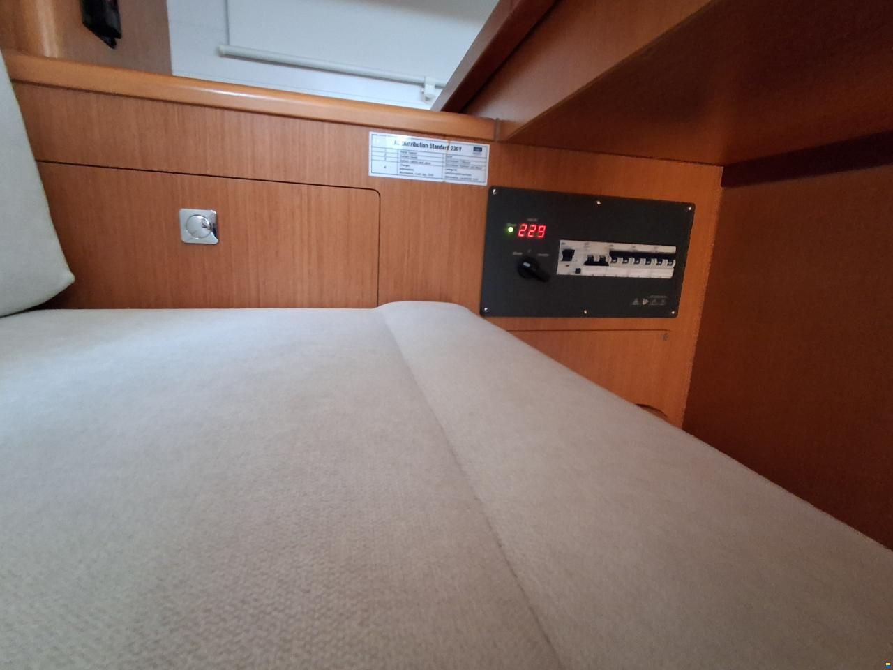Bavaria 51 cruiser