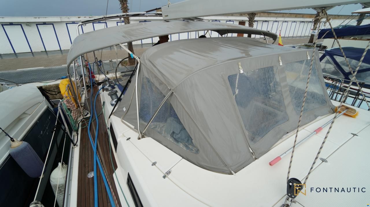 Bavaria 55