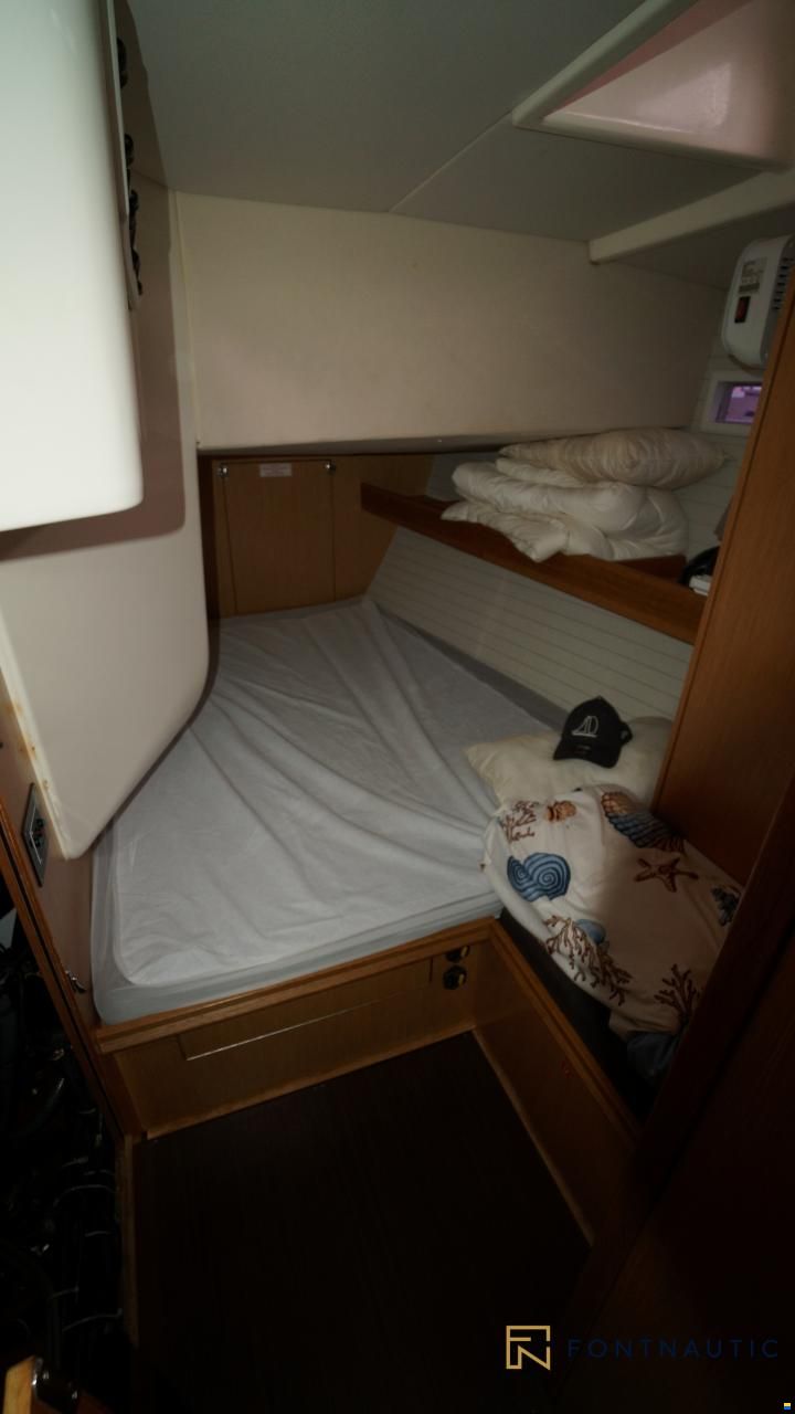 Bavaria 55