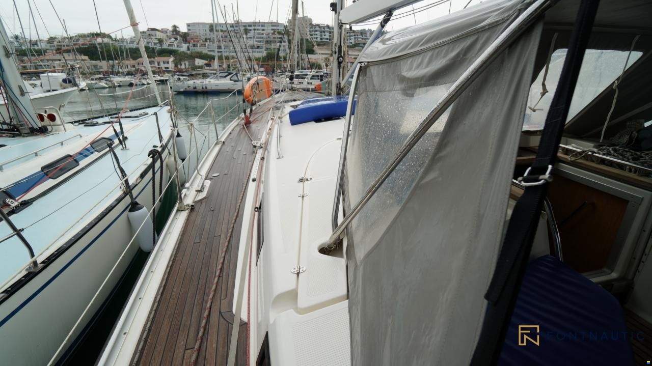 Bavaria 55