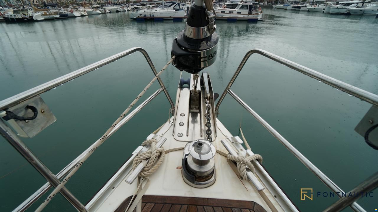 Bavaria 55