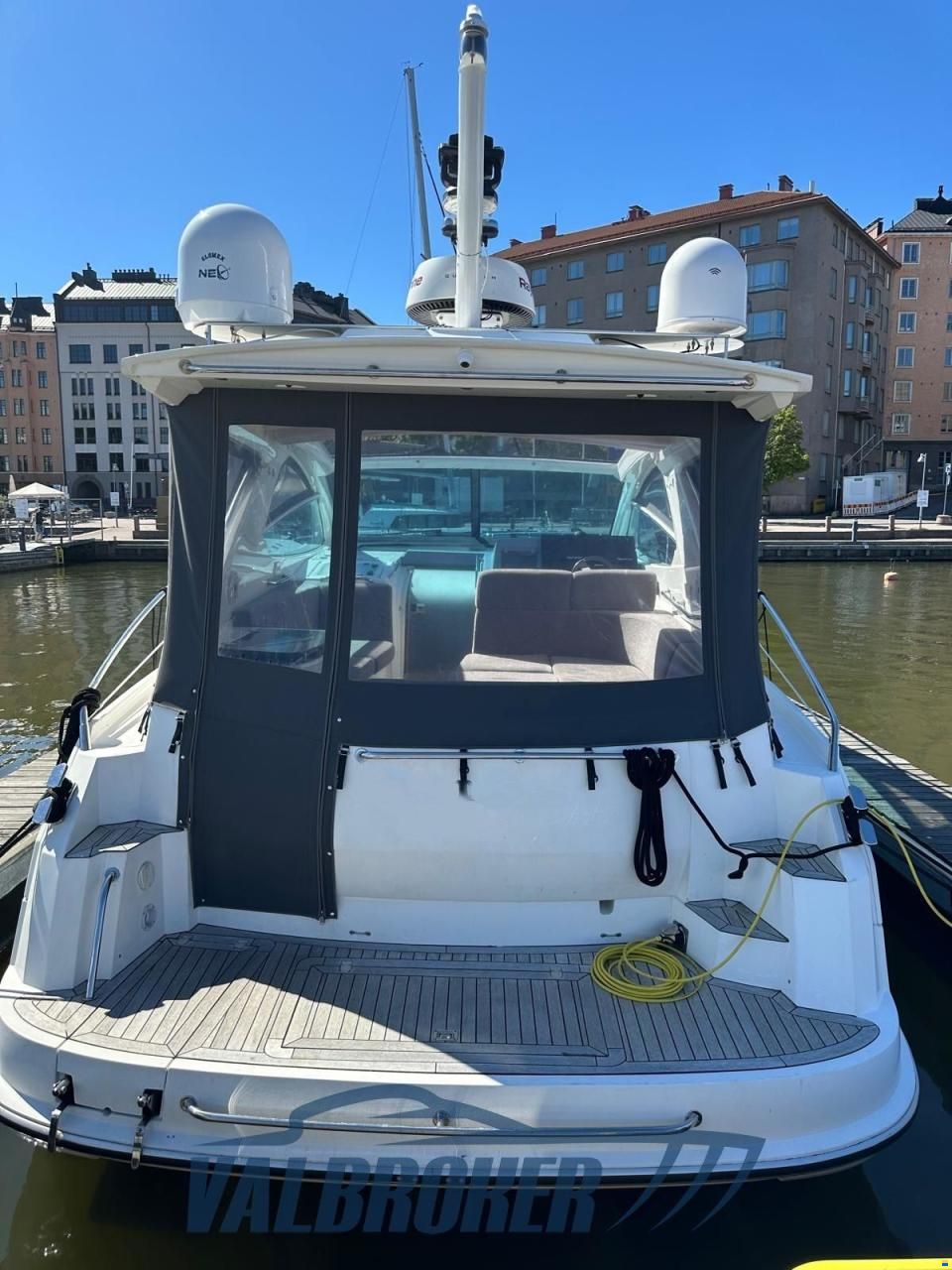 Sealine SC 38