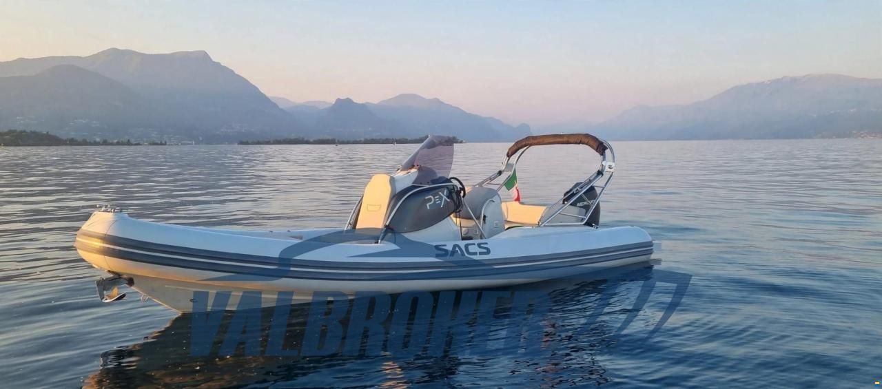 SACS STRIDER 800