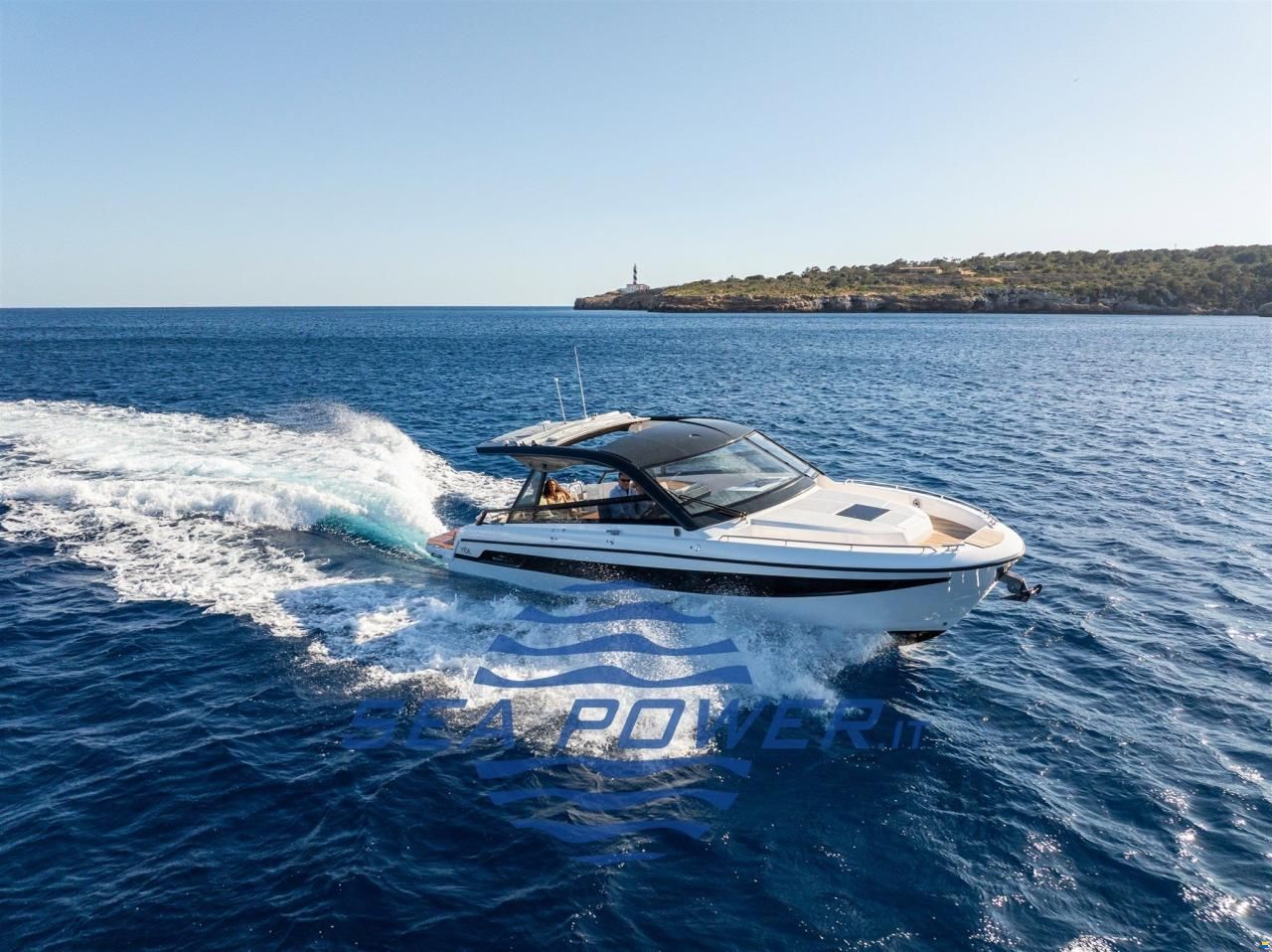 Bavaria Vida 33 Hard Top