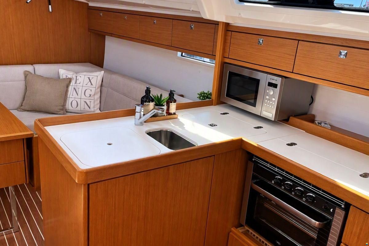 Bavaria 37 Cruiser