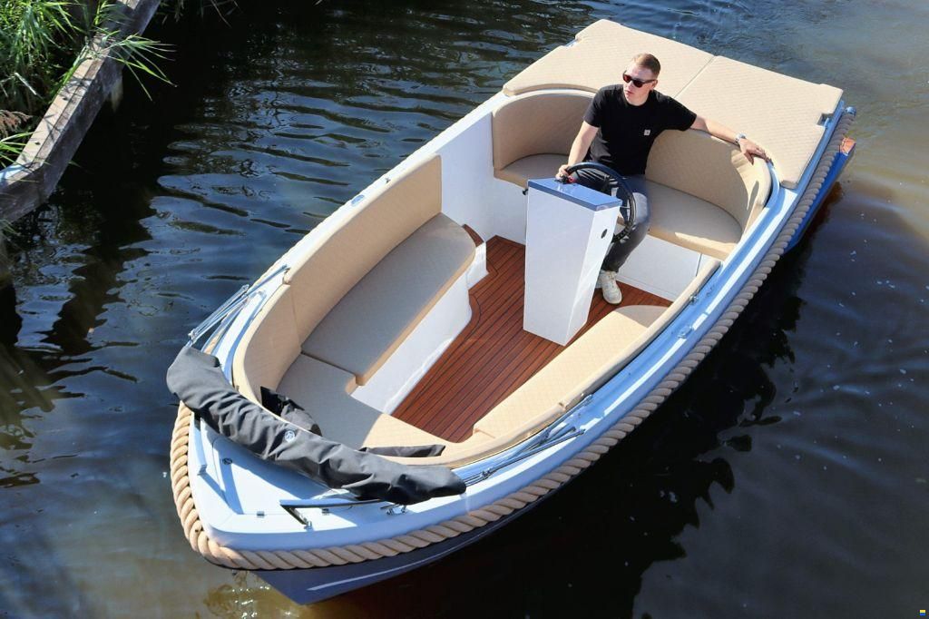 Reitdieper 600