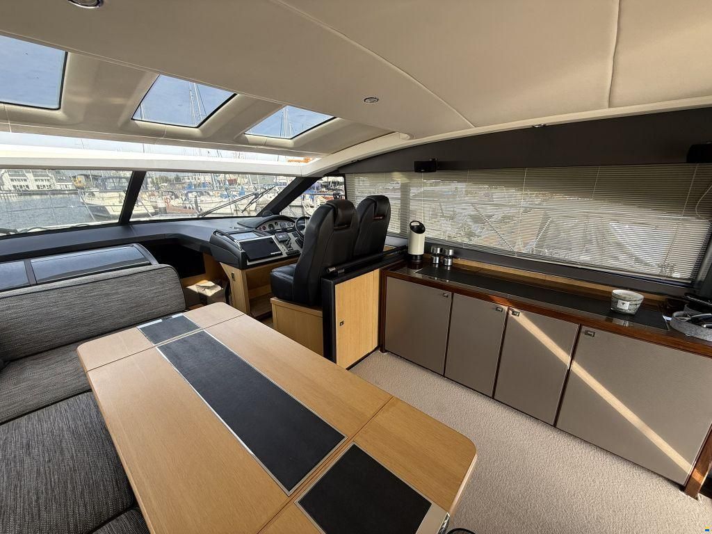 Princess V52
