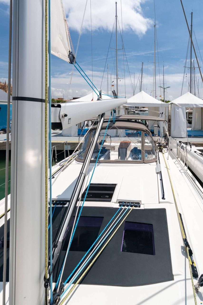 Dufour 44
