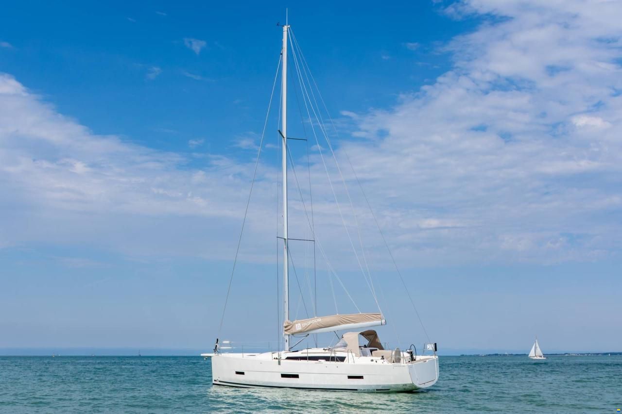 Dufour D430 Grand Large