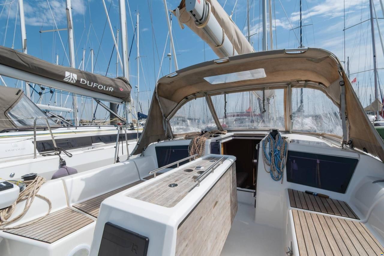 Dufour D430 Grand Large