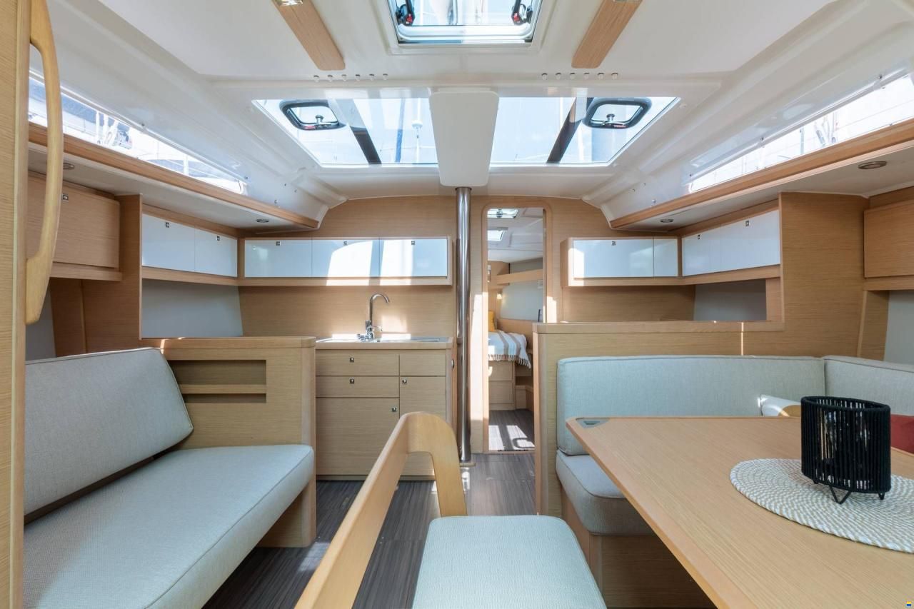 Dufour D430 Grand Large