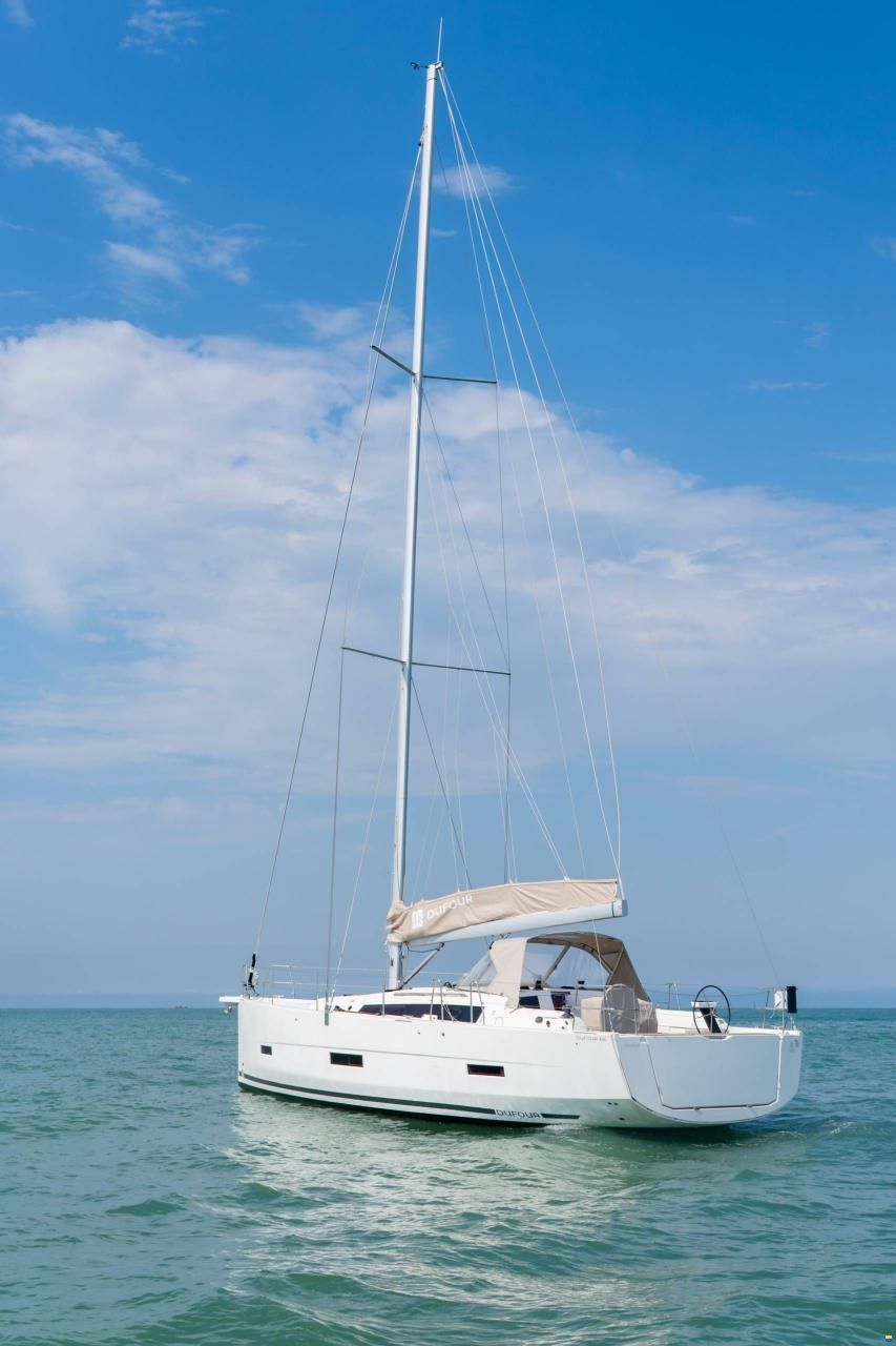 Dufour D430 Grand Large