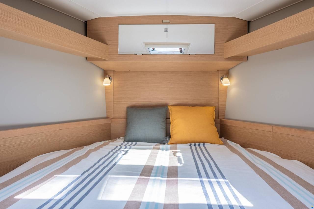 Dufour D430 Grand Large