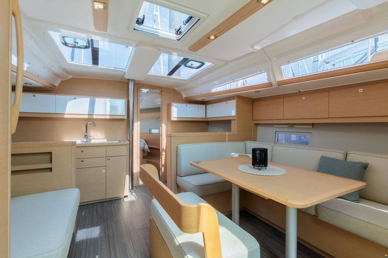 Dufour D430 Grand Large