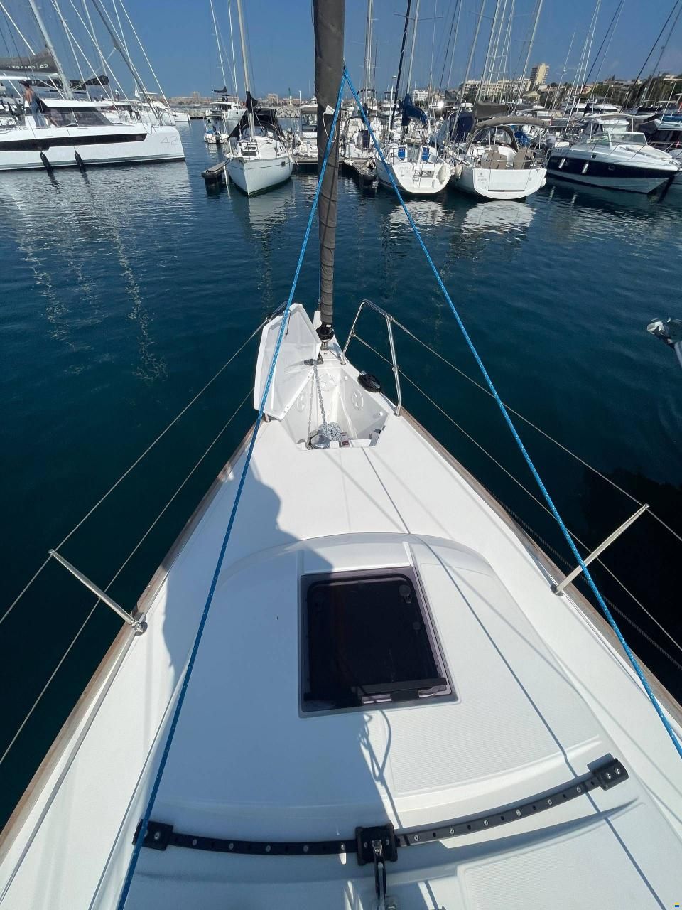 Dufour DY32