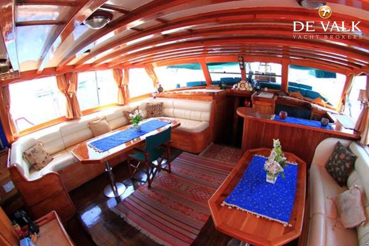 Motorsailer 23M
