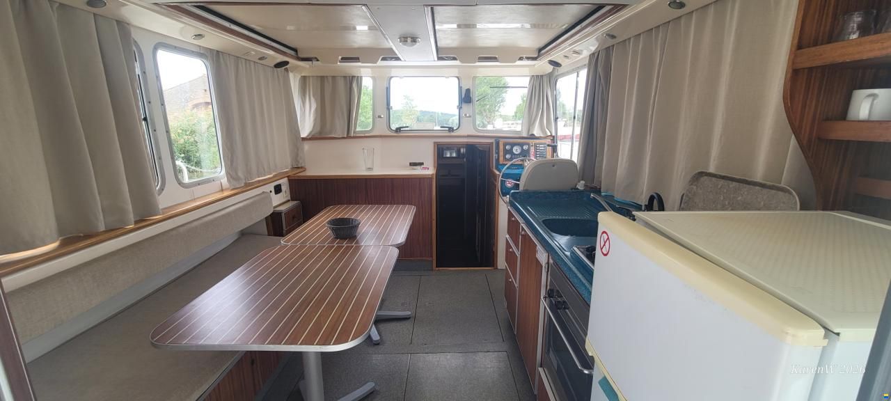 Locaboat 1260R