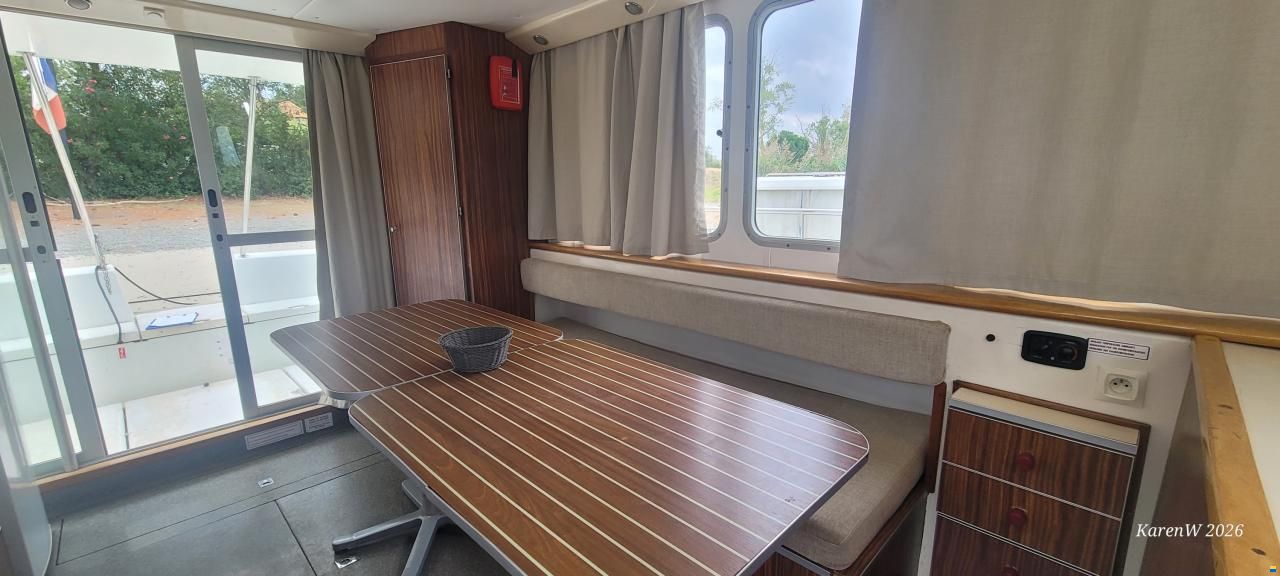 Locaboat 1260R