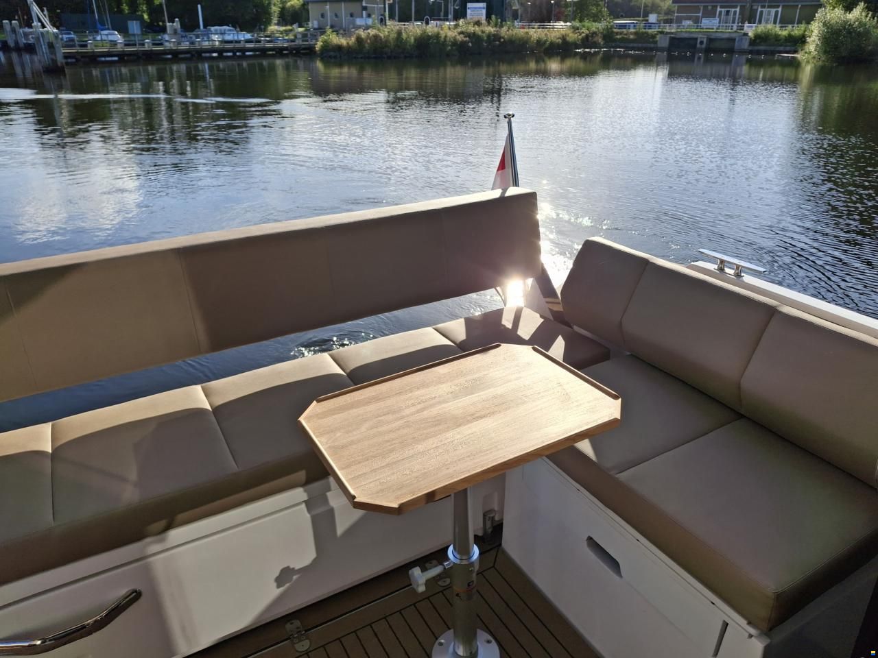 Northman 1050 Trawler Electric