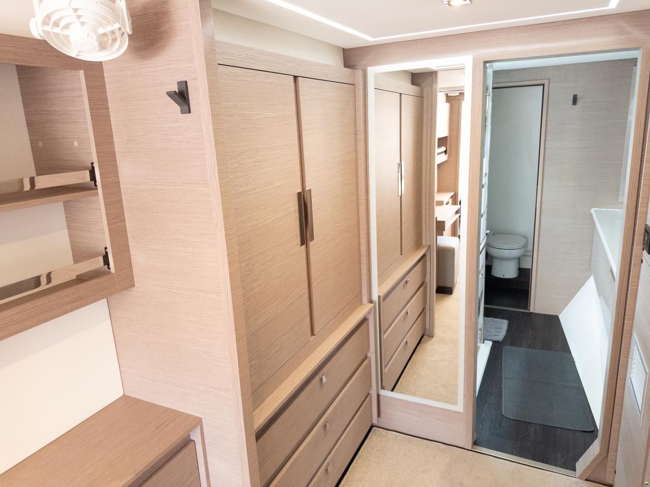 Fountaine Pajot Elba 45