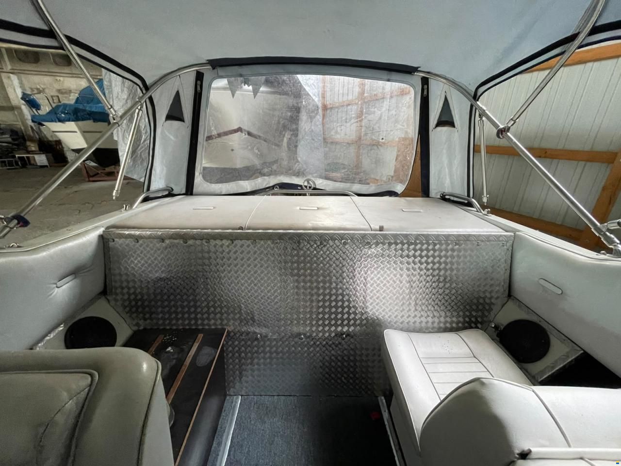 Celebrity 180 V