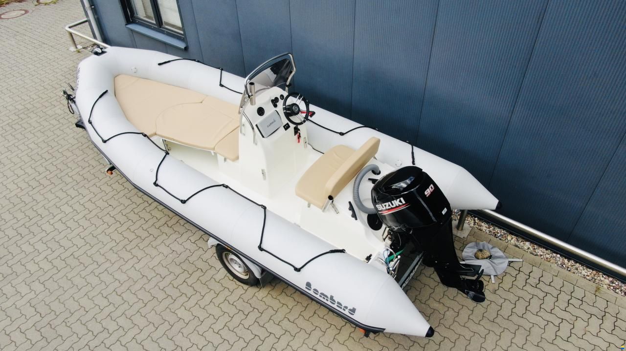 Bombard 550 Sunrider