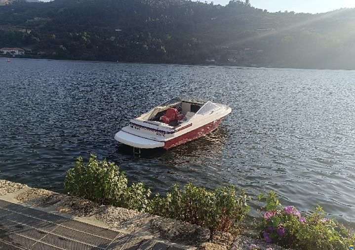 Maxum 2300SC