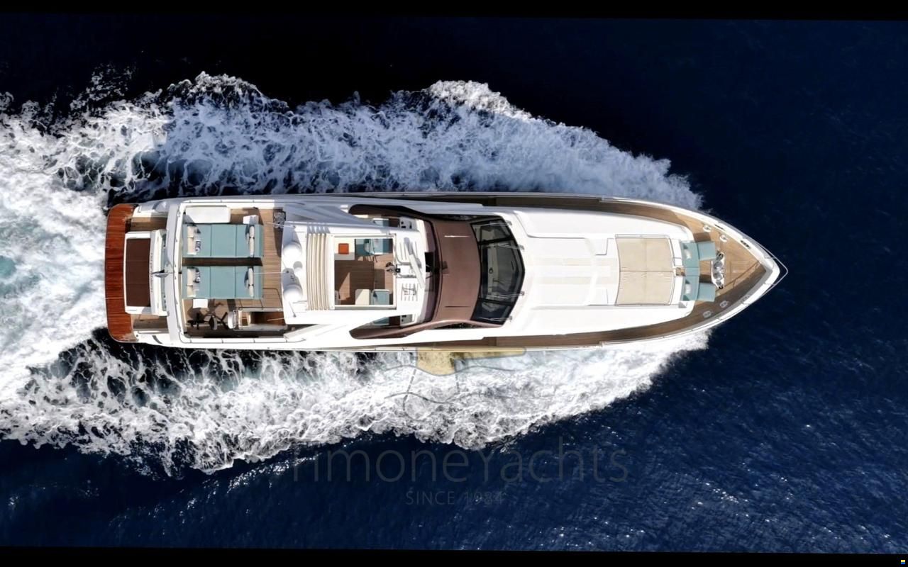 Ferretti 960