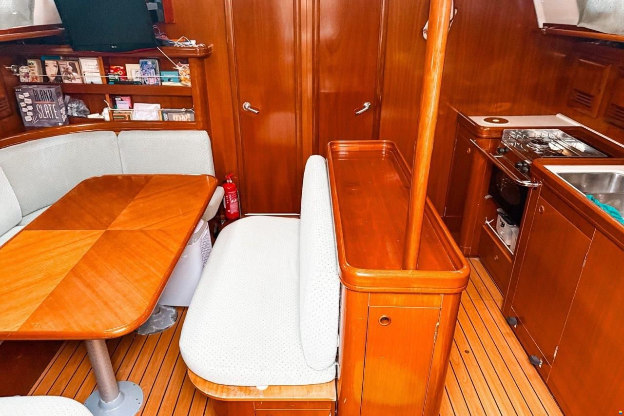 Beneteau 50