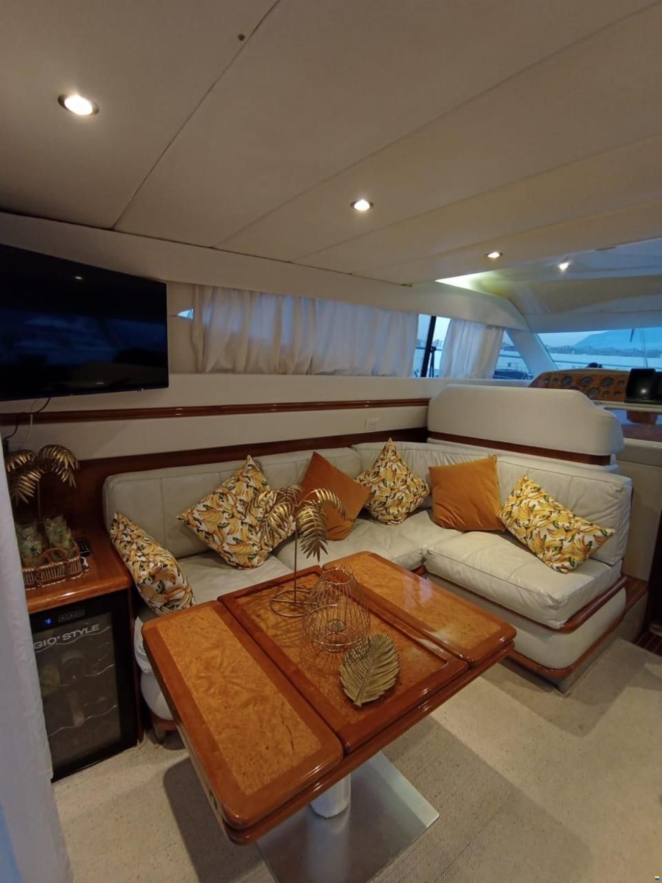 Azimut 43 Fly