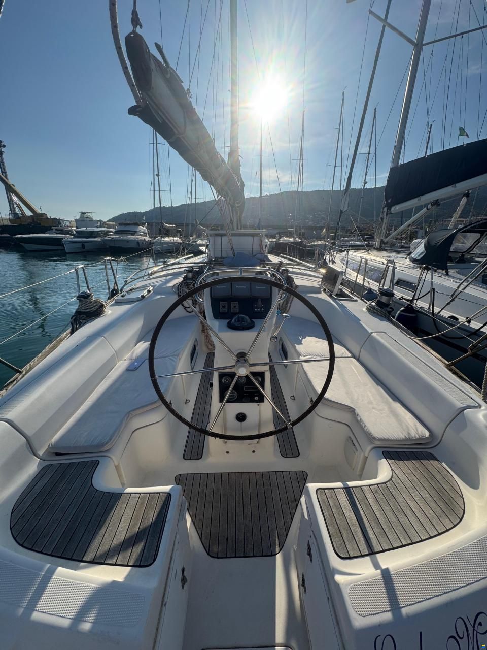 Bavaria 42