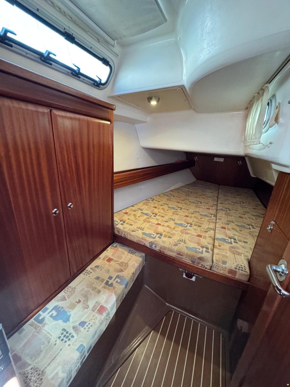 Bavaria 42
