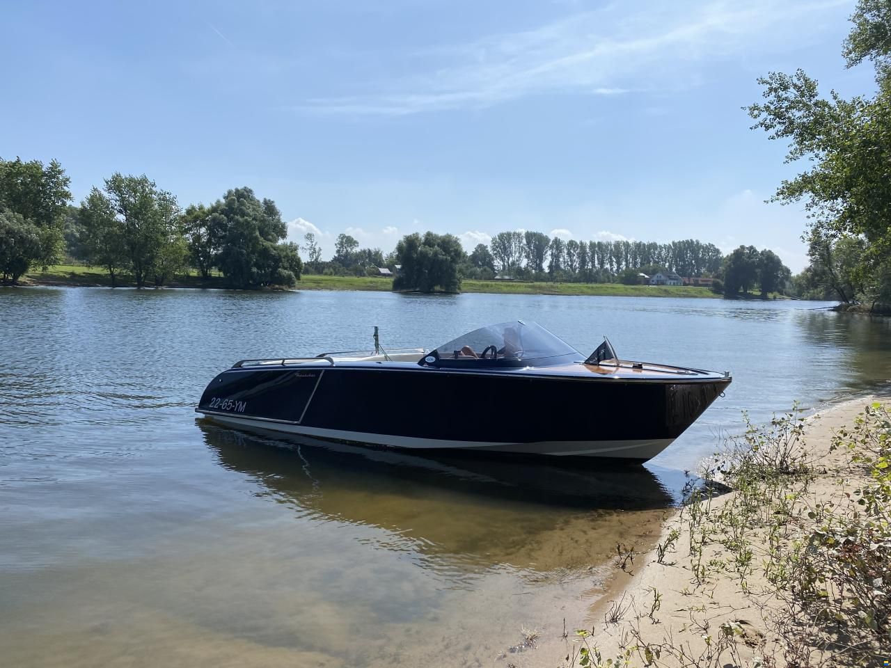 Frauscher Riviera 606
