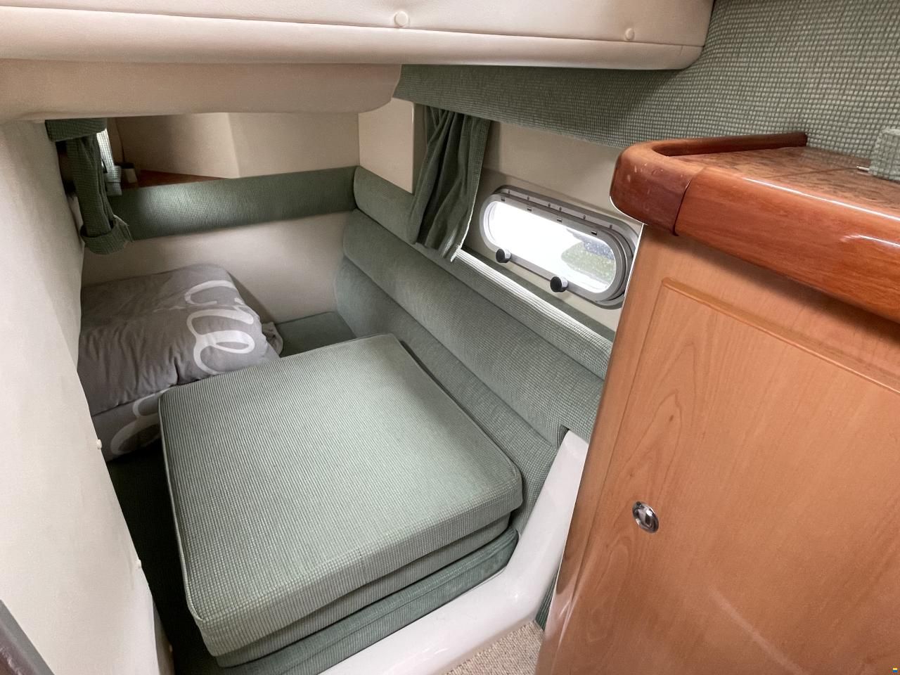 Sealine S28