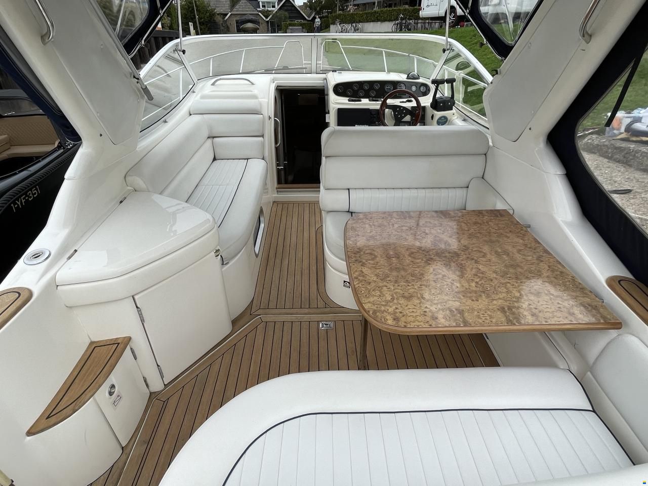 Sealine S28