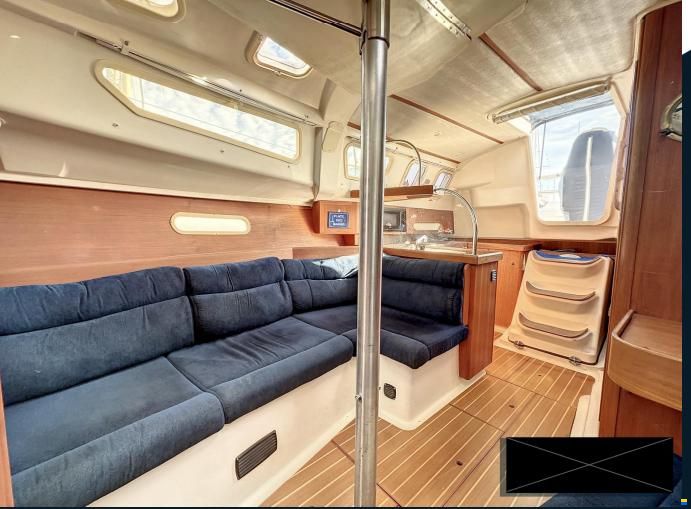 Hunter 320