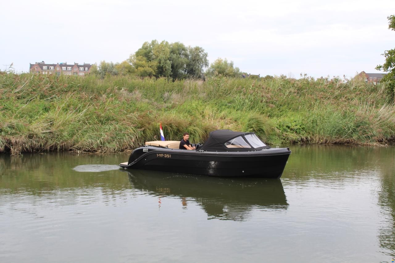 Oud Huijzer 616 Tender Deluxe