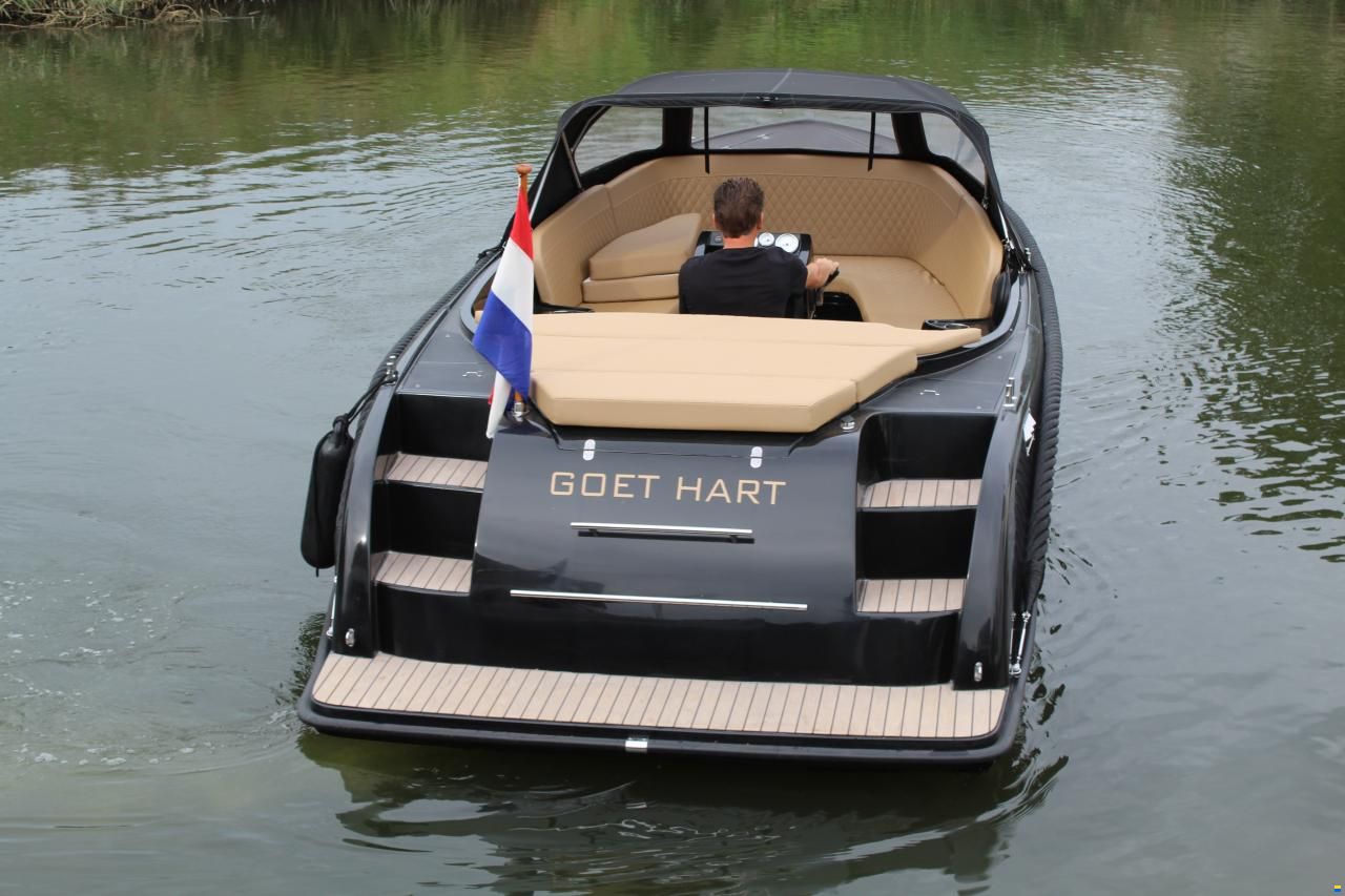 Oud Huijzer 616 Tender Deluxe