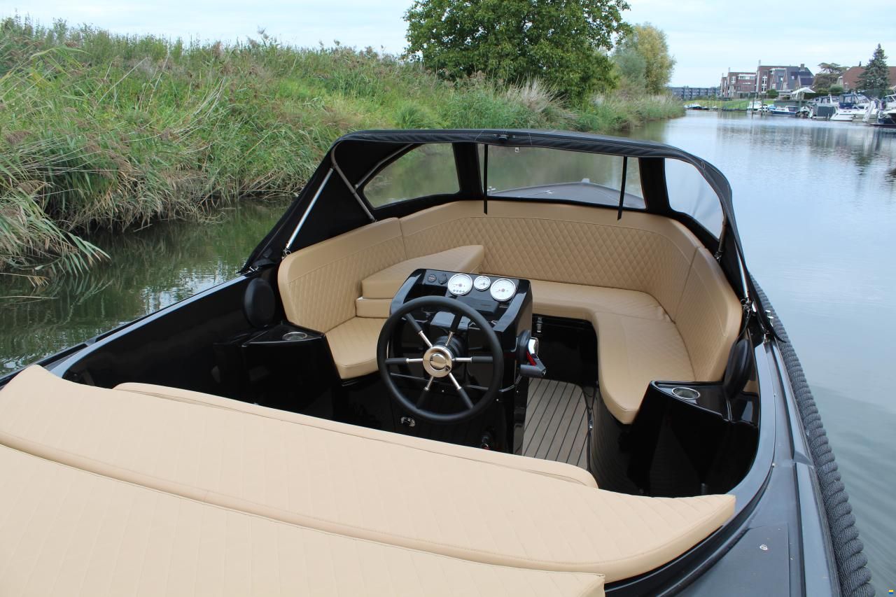 Oud Huijzer 616 Tender Deluxe