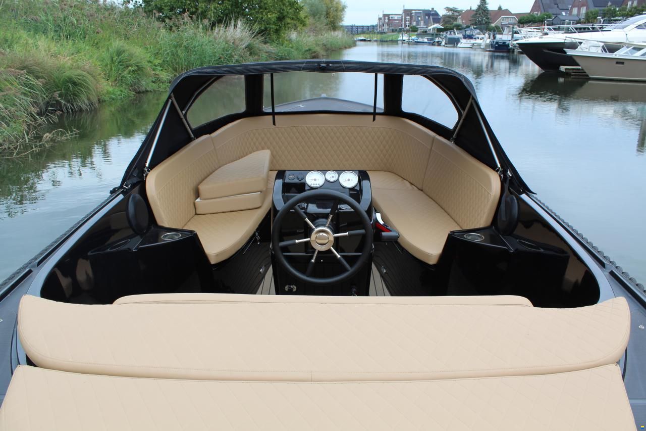 Oud Huijzer 616 Tender Deluxe