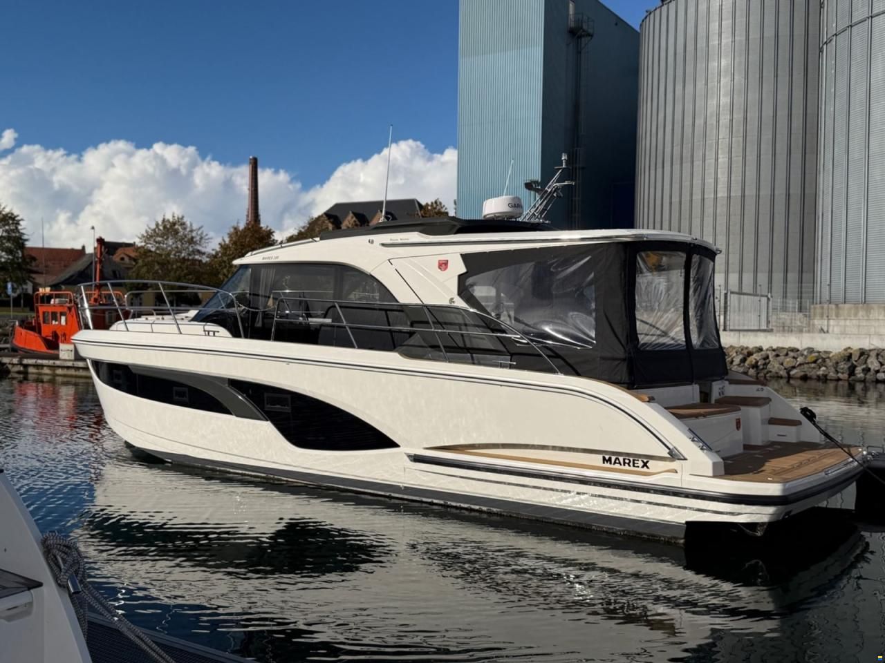 Marex 390