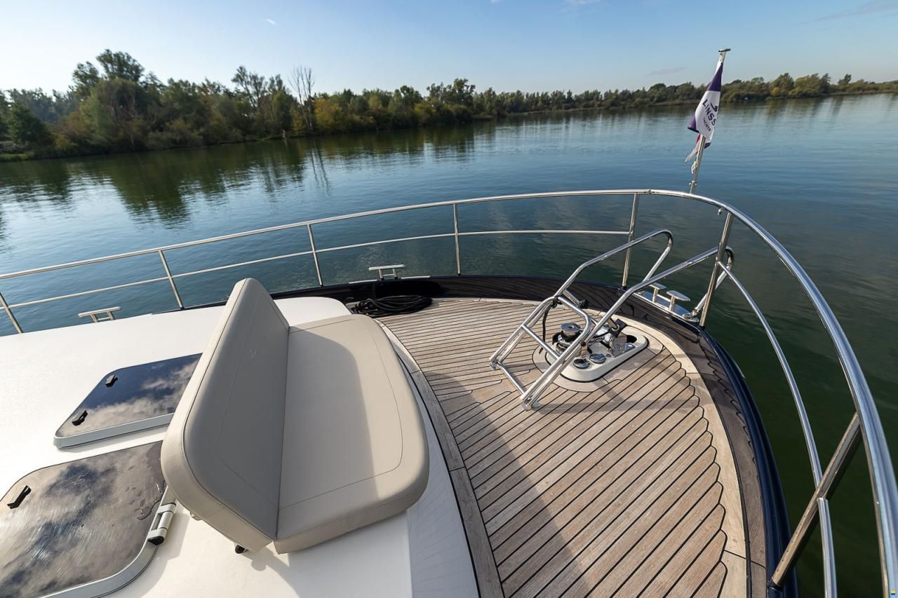 Linssen Grand Sturdy 500 Sedan