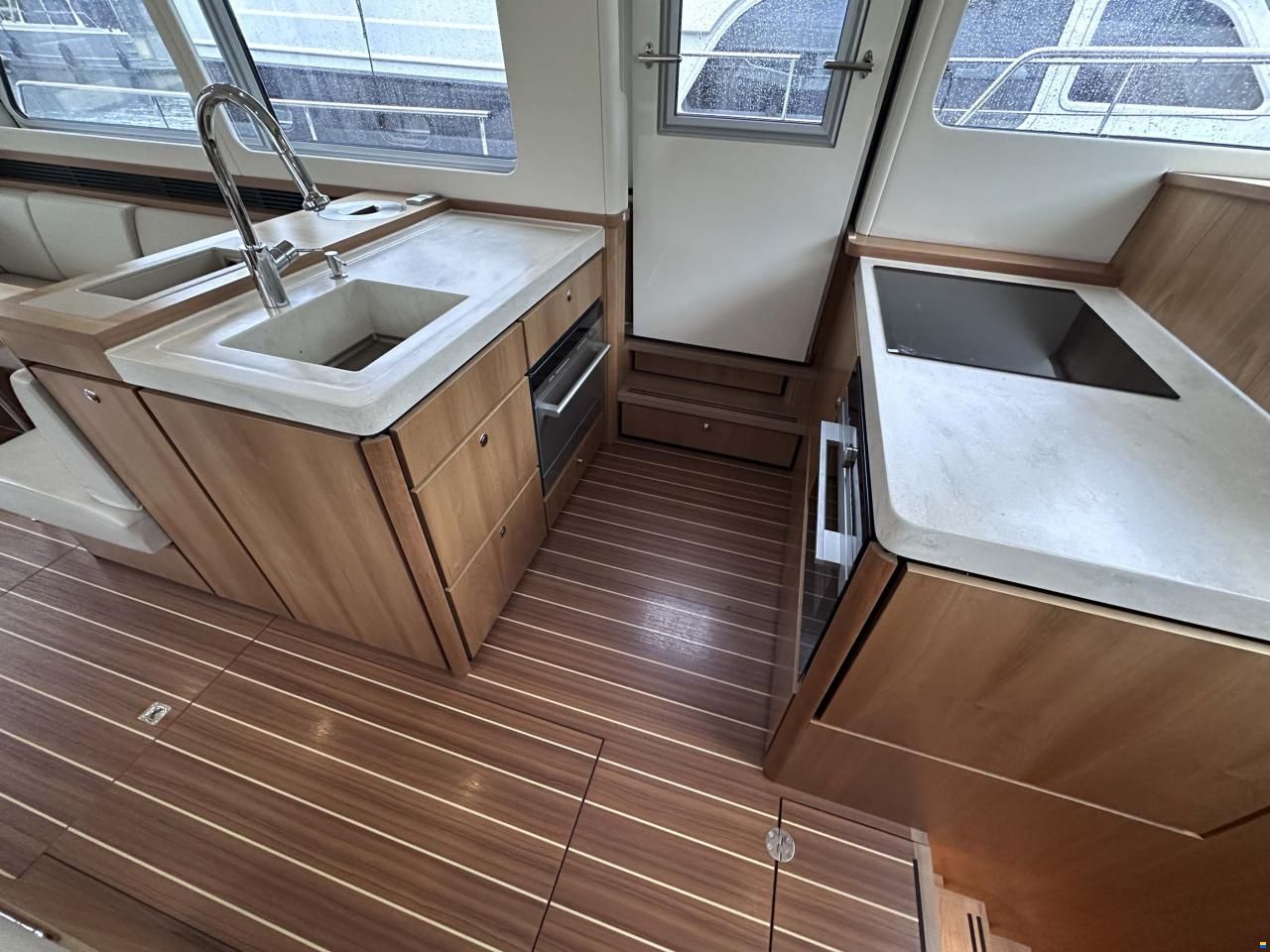 Linssen Grand Sturdy 500 Sedan