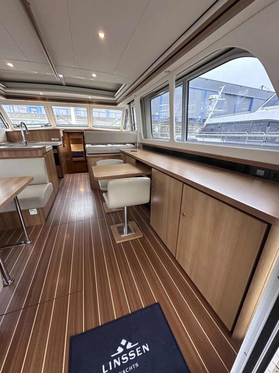 Linssen Grand Sturdy 500 Sedan