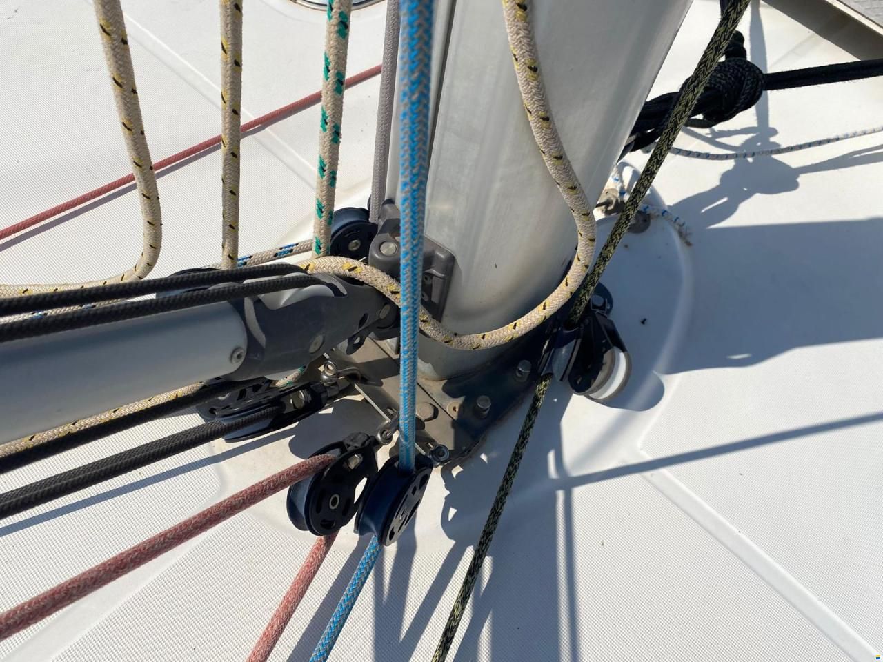 Jeanneau sun odyssey 43