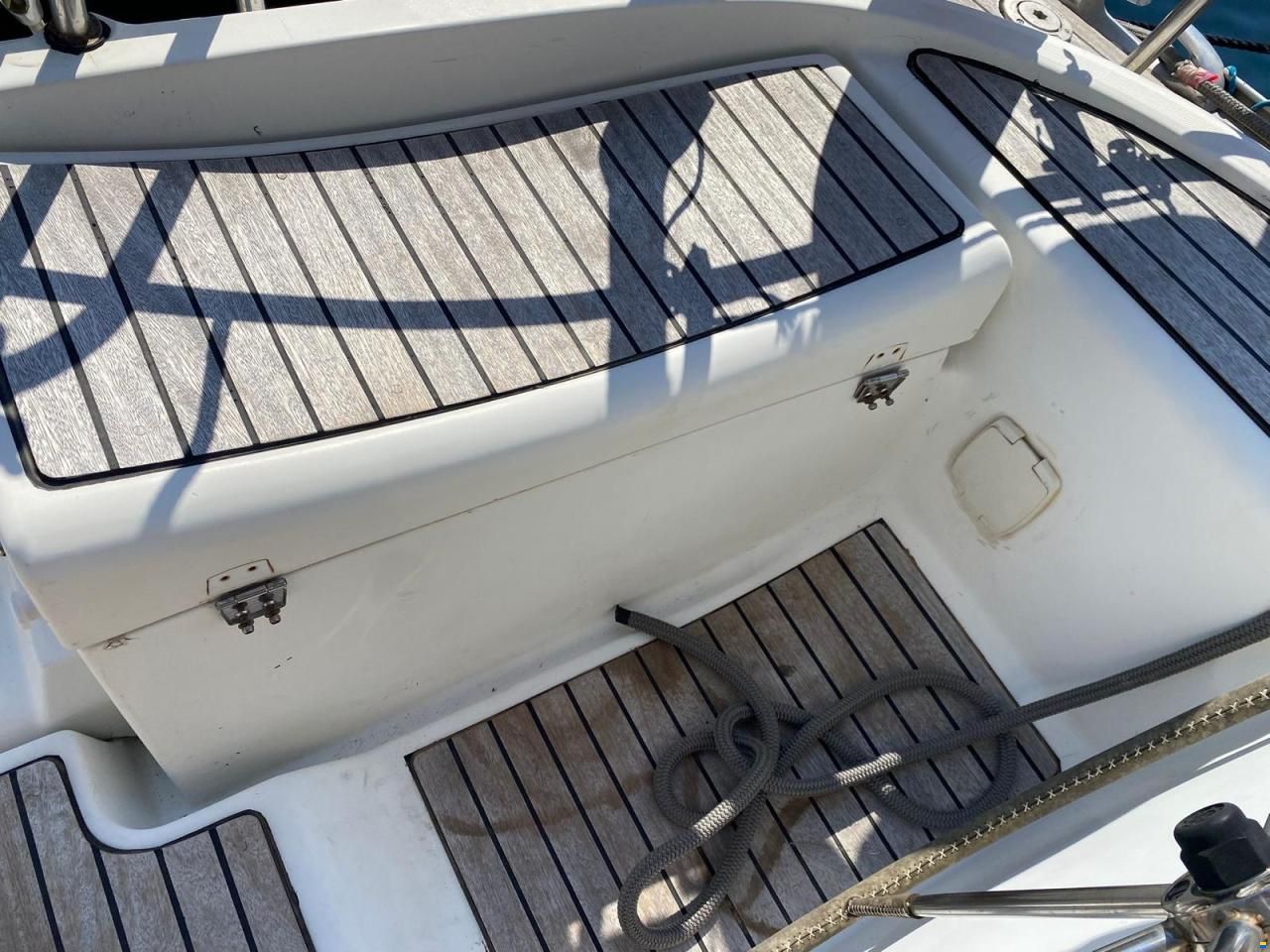 Jeanneau sun odyssey 43