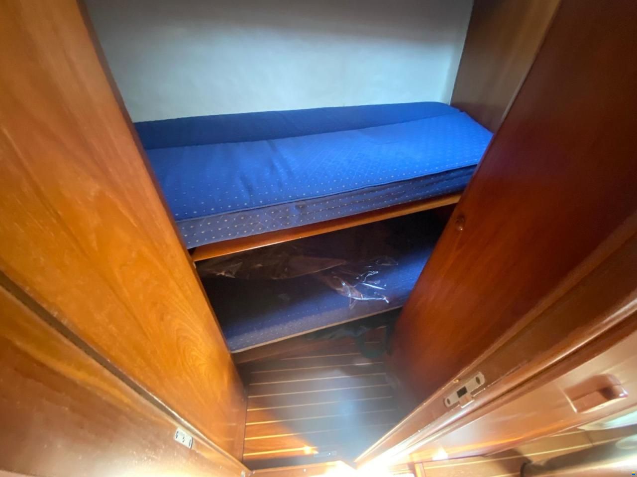 Jeanneau sun odyssey 43