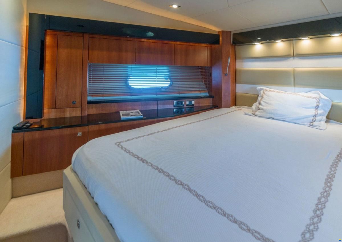 Sunseeker Predator 64